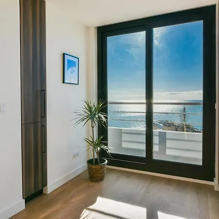 Stunning Seaviews Close To Appartamento *