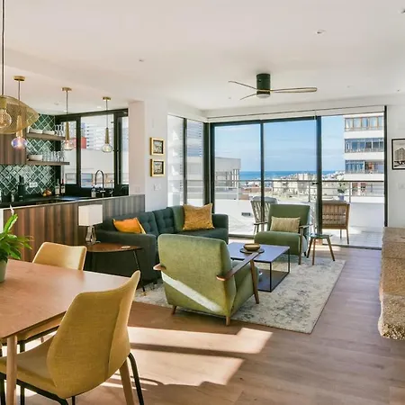 Stunning Seaviews Close To Apartmán