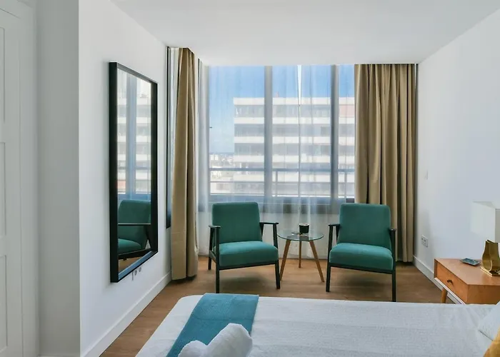 Stunning Seaviews Close To Torremolinos