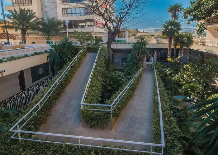 Stunning Seaviews Close To *