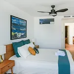 Stunning Seaviews Close To *
