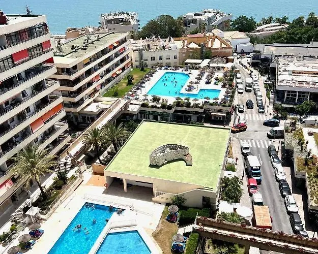 Stunning Seaviews Close To *