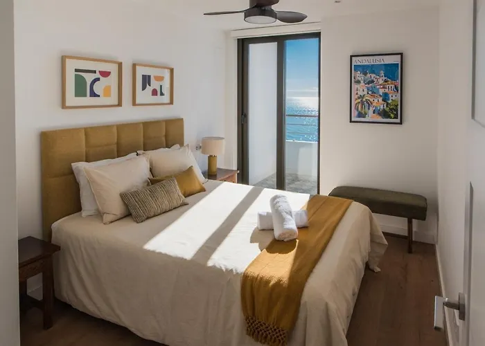 Stunning Seaviews Close To Lägenhet *