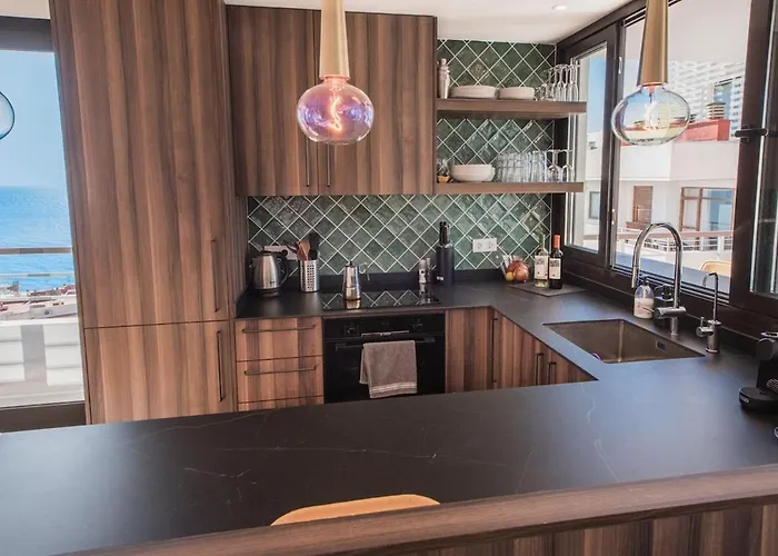 Stunning Seaviews Close To Lägenhet Torremolinos