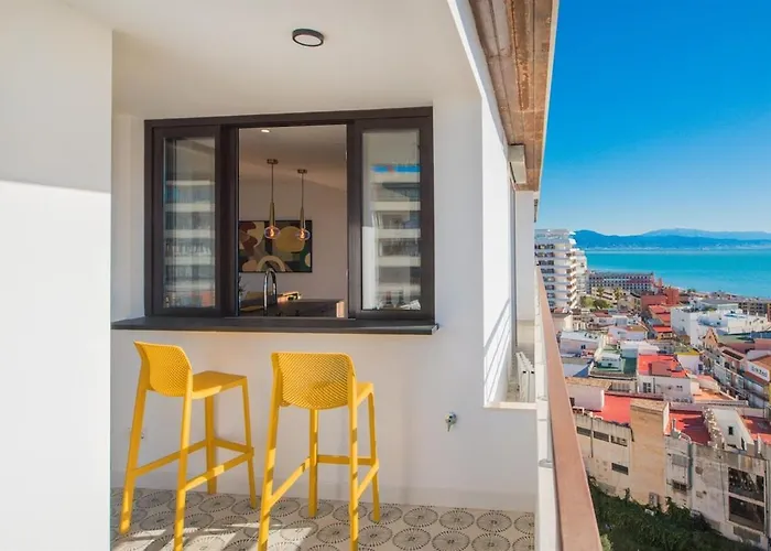 Stunning Seaviews Close To Torremolinos