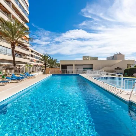 Stunning Seaviews Close To