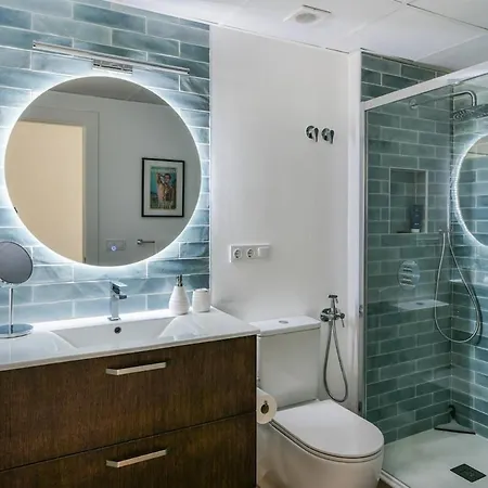 Apartamento Stunning Seaviews Close To